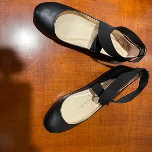 Jessica Simpson size 8 black ballet flats